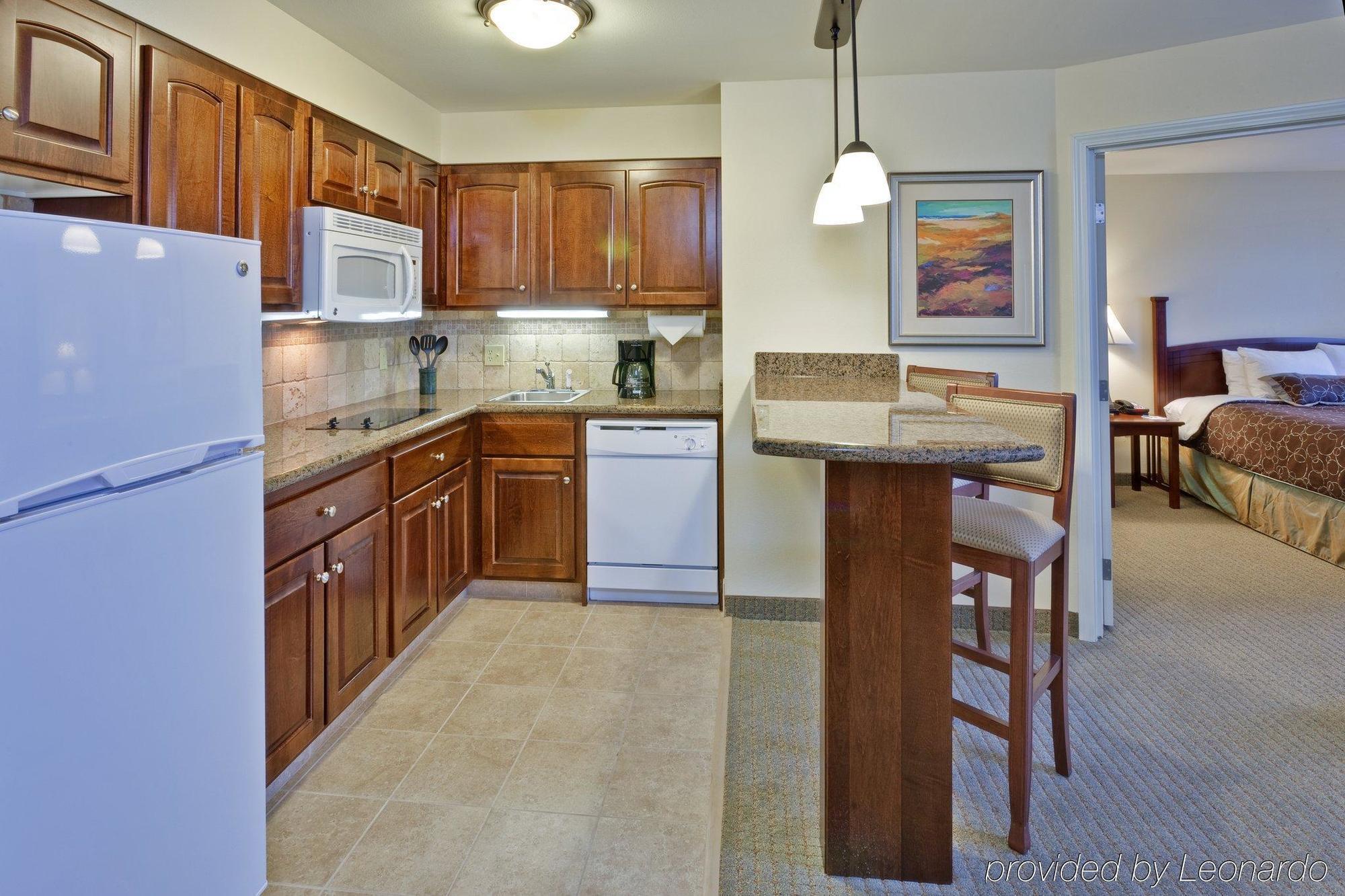 Staybridge Suites Indianapolis-Carmel By Ihg Habitación foto